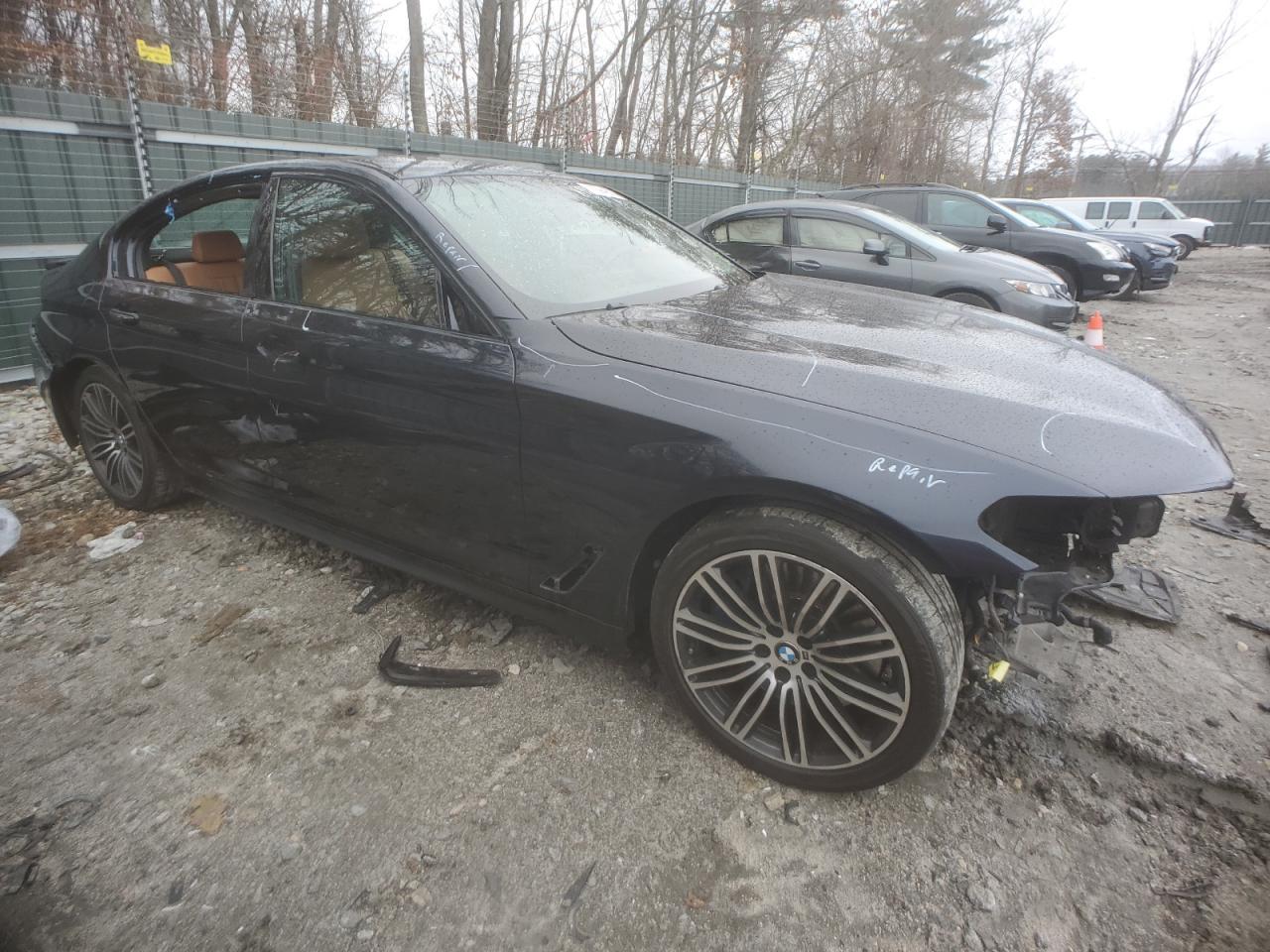 2017 BMW 540 XI - Image 4