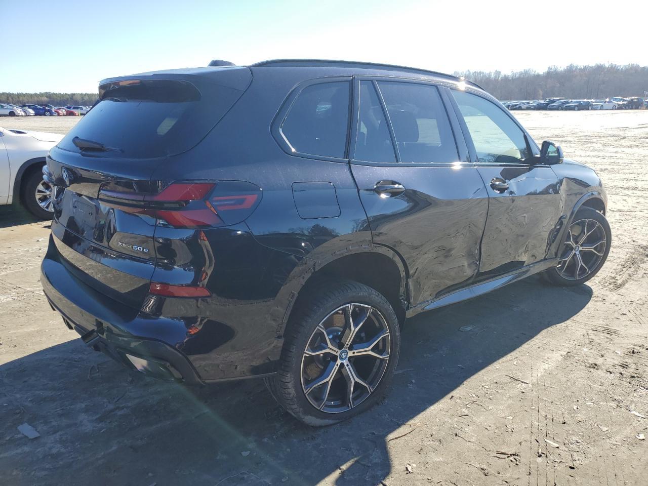 2024 BMW X5 XDRIVE5 - Image 3