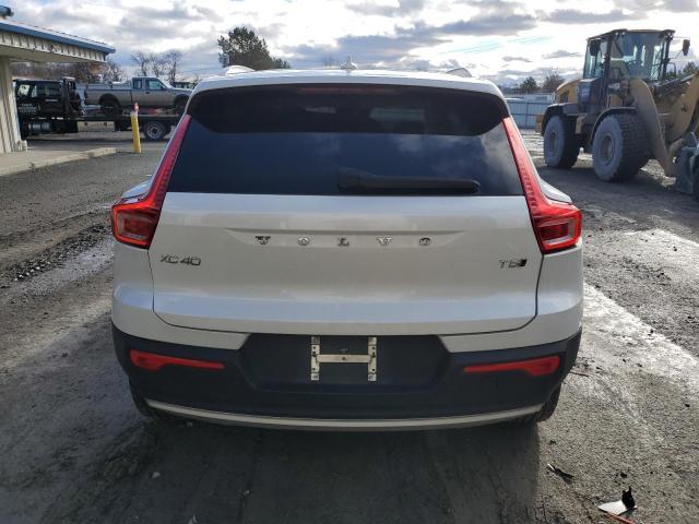 2021 Volvo Xc40 T5 Momentum - Фото 6