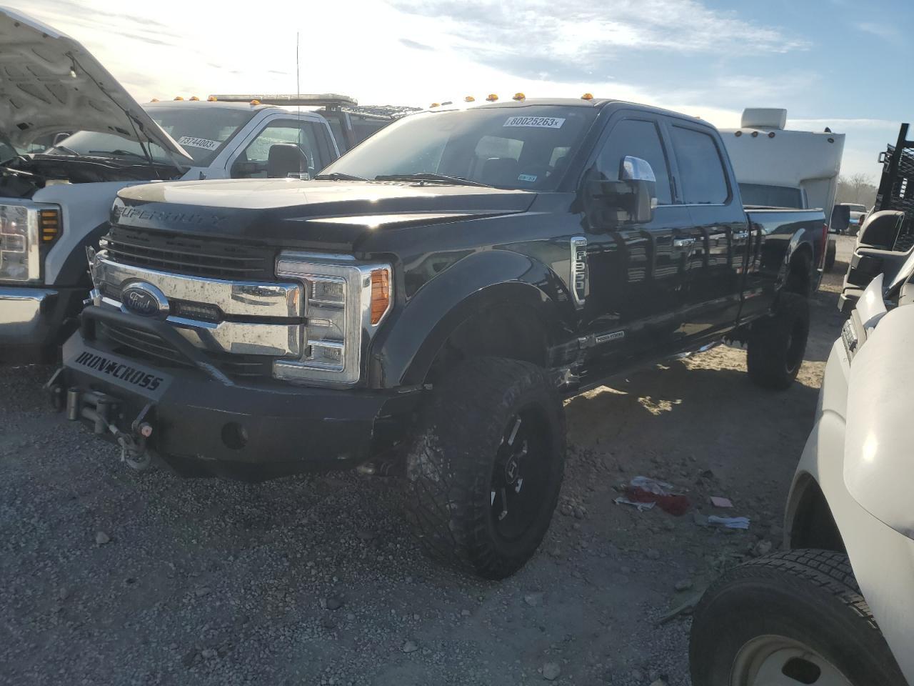 2017 FORD F350 SUPER