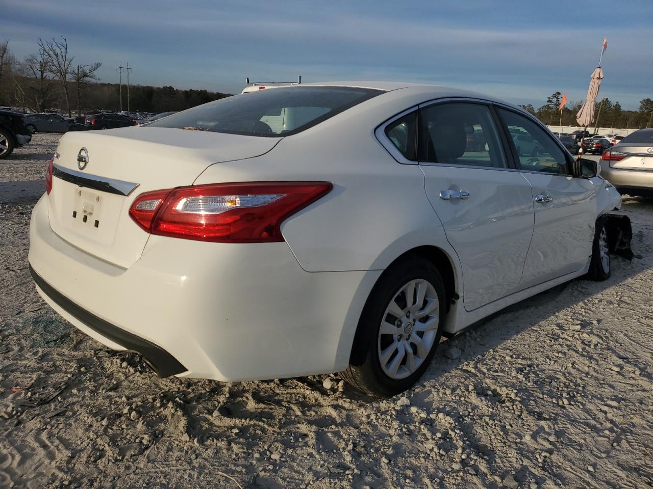 2016 NISSAN ALTIMA 2.5 - Фото 3