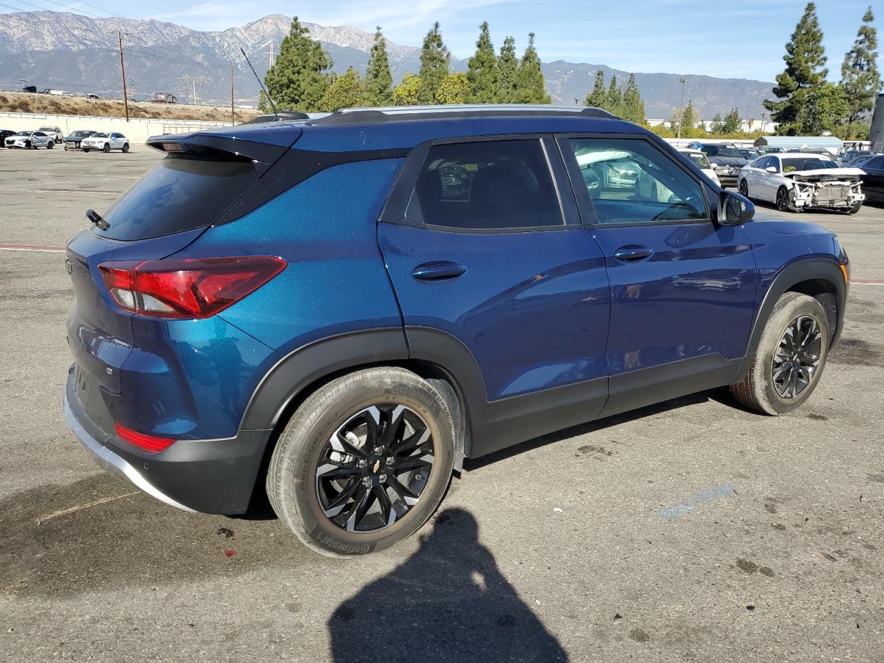 2021 CHEVROLET TRAILBLAZE - Image 3