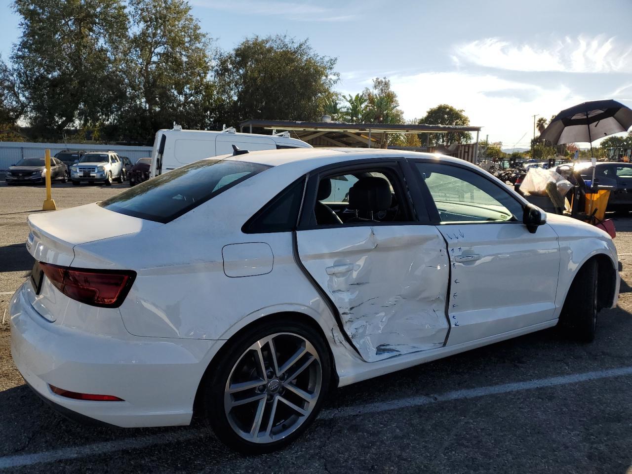 2019 AUDI A3 PREMIUM - Фото 3
