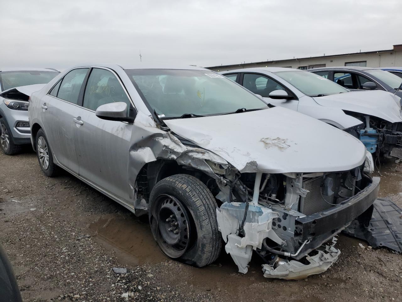 2014 TOYOTA CAMRY L - Фото 4