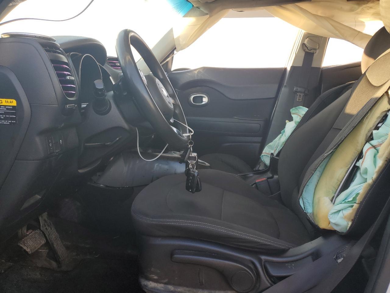 2014 KIA SOUL - Фото 7