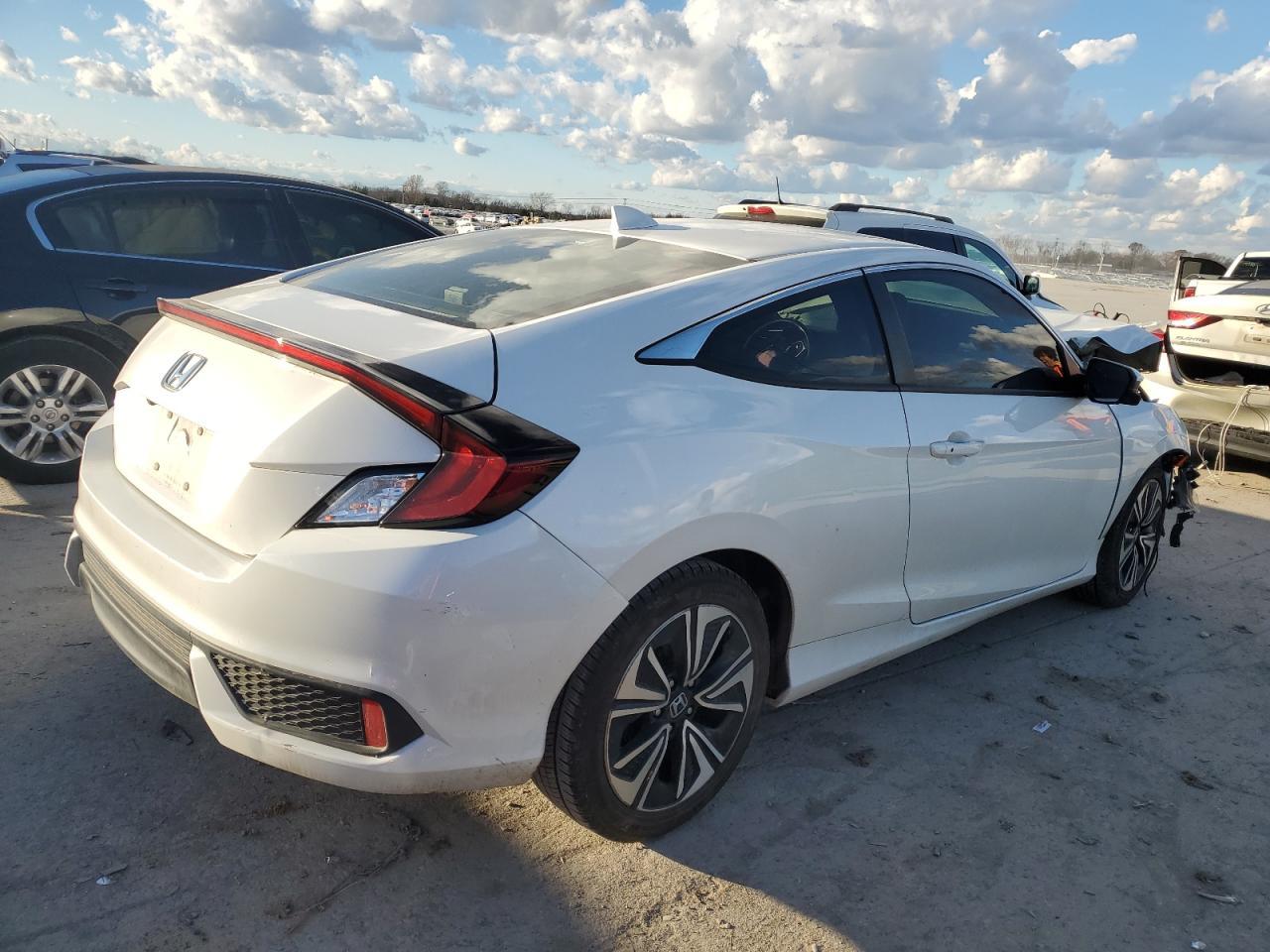 2018 HONDA CIVIC EXL - Image 3