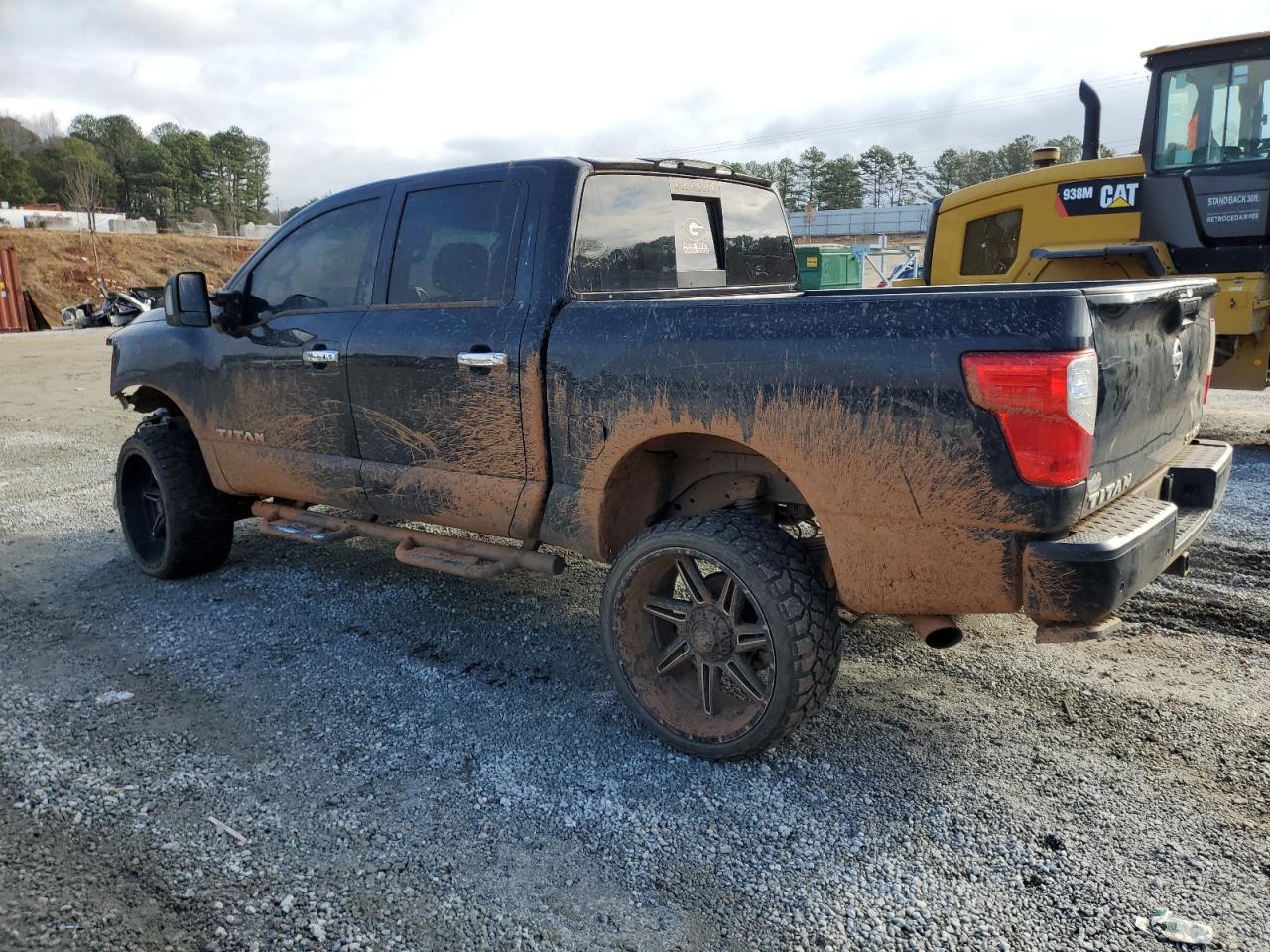 2021 NISSAN TITAN SV - Фото 2