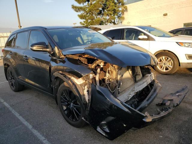 2019 Toyota Highlander Se - Фото 4
