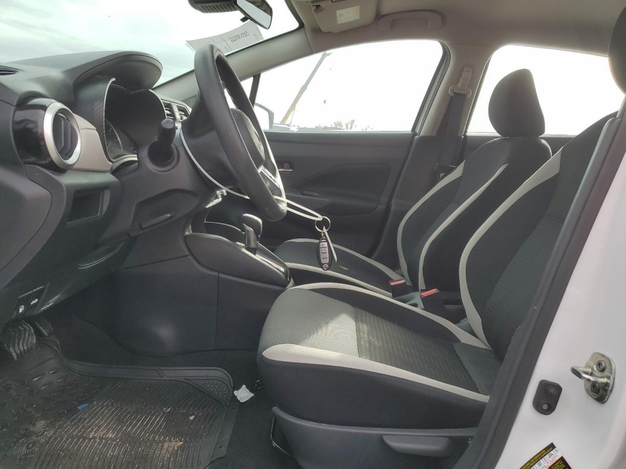 2021 NISSAN VERSA SV - Фото 7