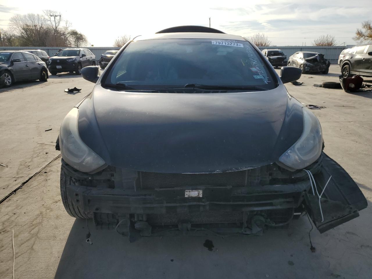 2015 HYUNDAI ELANTRA SE - Image 5