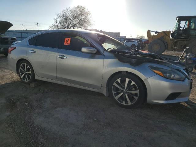 2017 Nissan Altima 2.5 - Фото 4