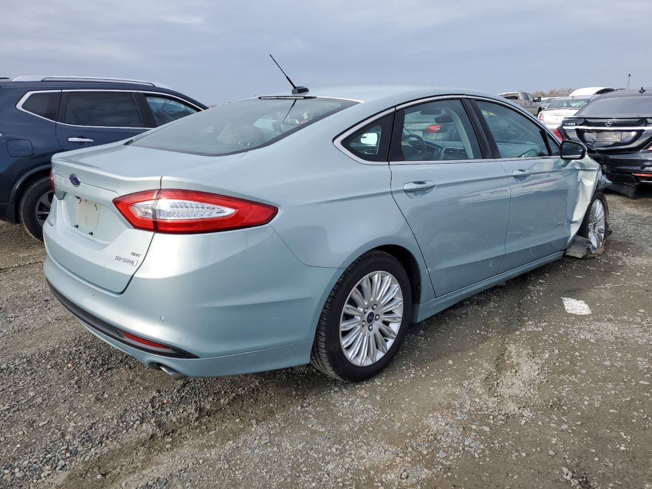 2013 FORD FUSION SE - Image 3