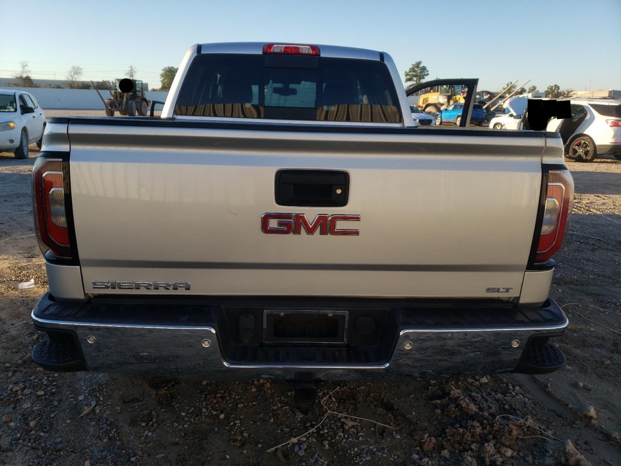 2018 GMC SIERRA K15 - Фото 6