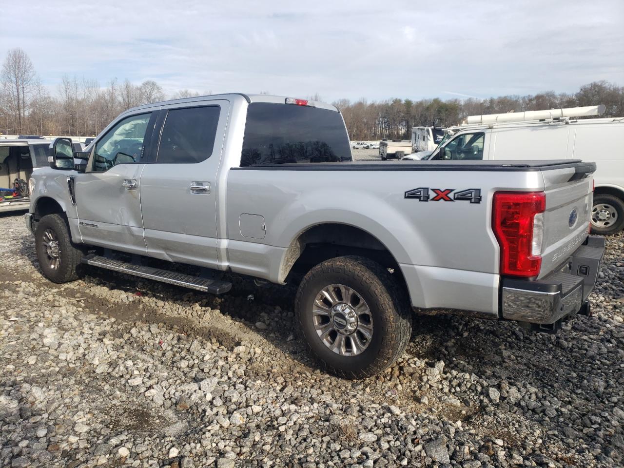 2017 FORD F250 SD - Image 2