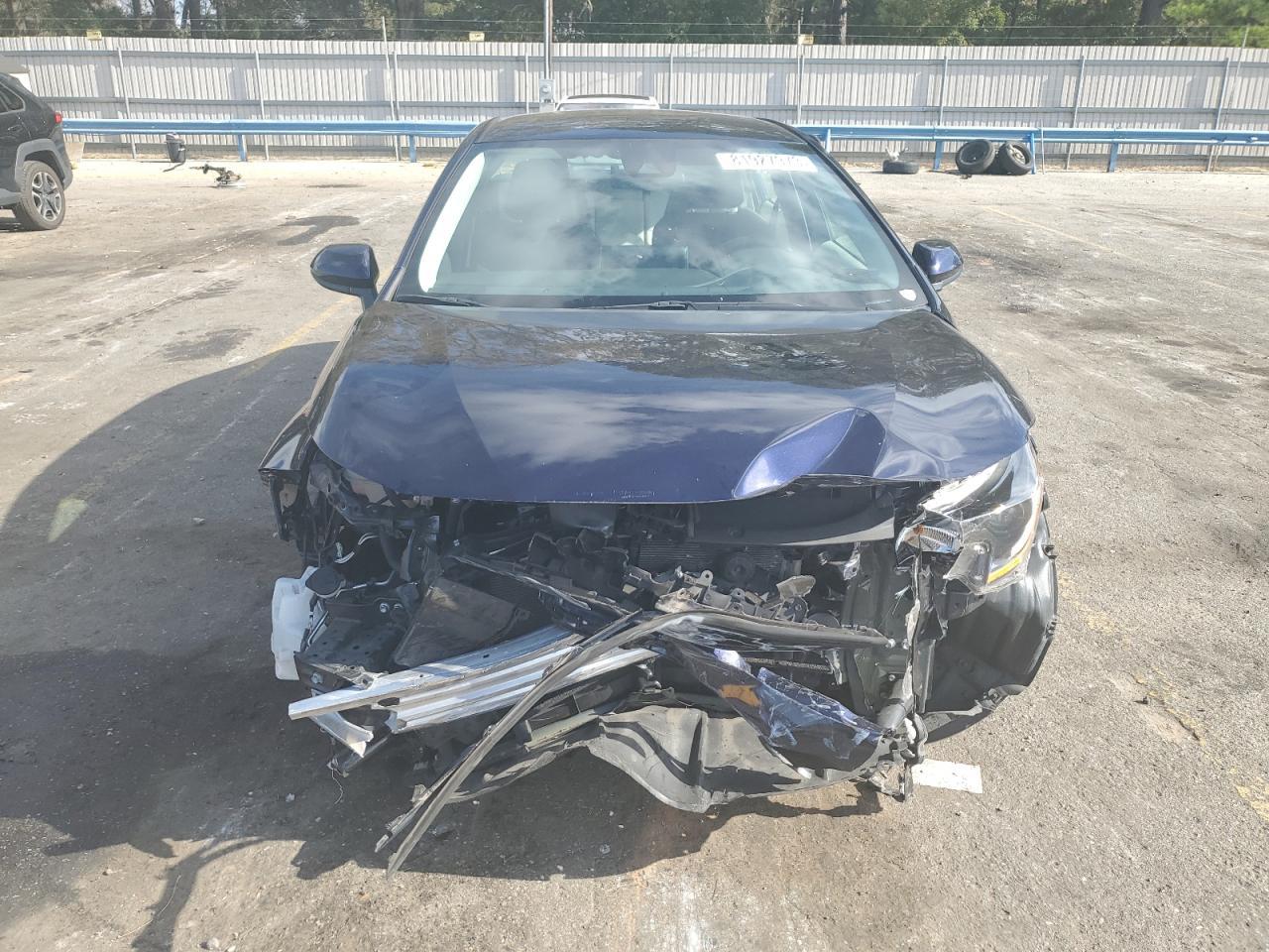 2021 TOYOTA COROLLA LE - Фото 5