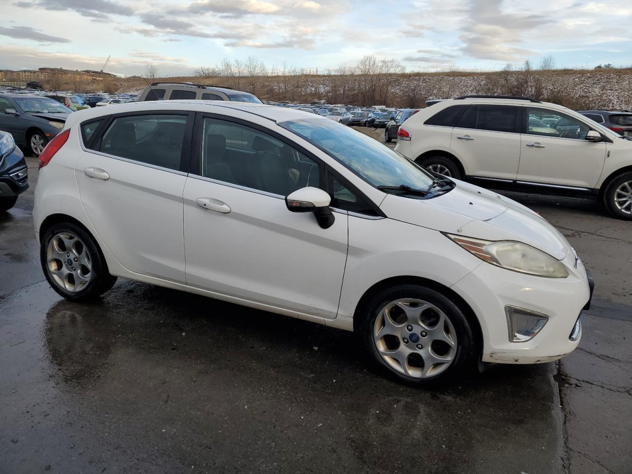 2012 FORD FIESTA SES - Image 4