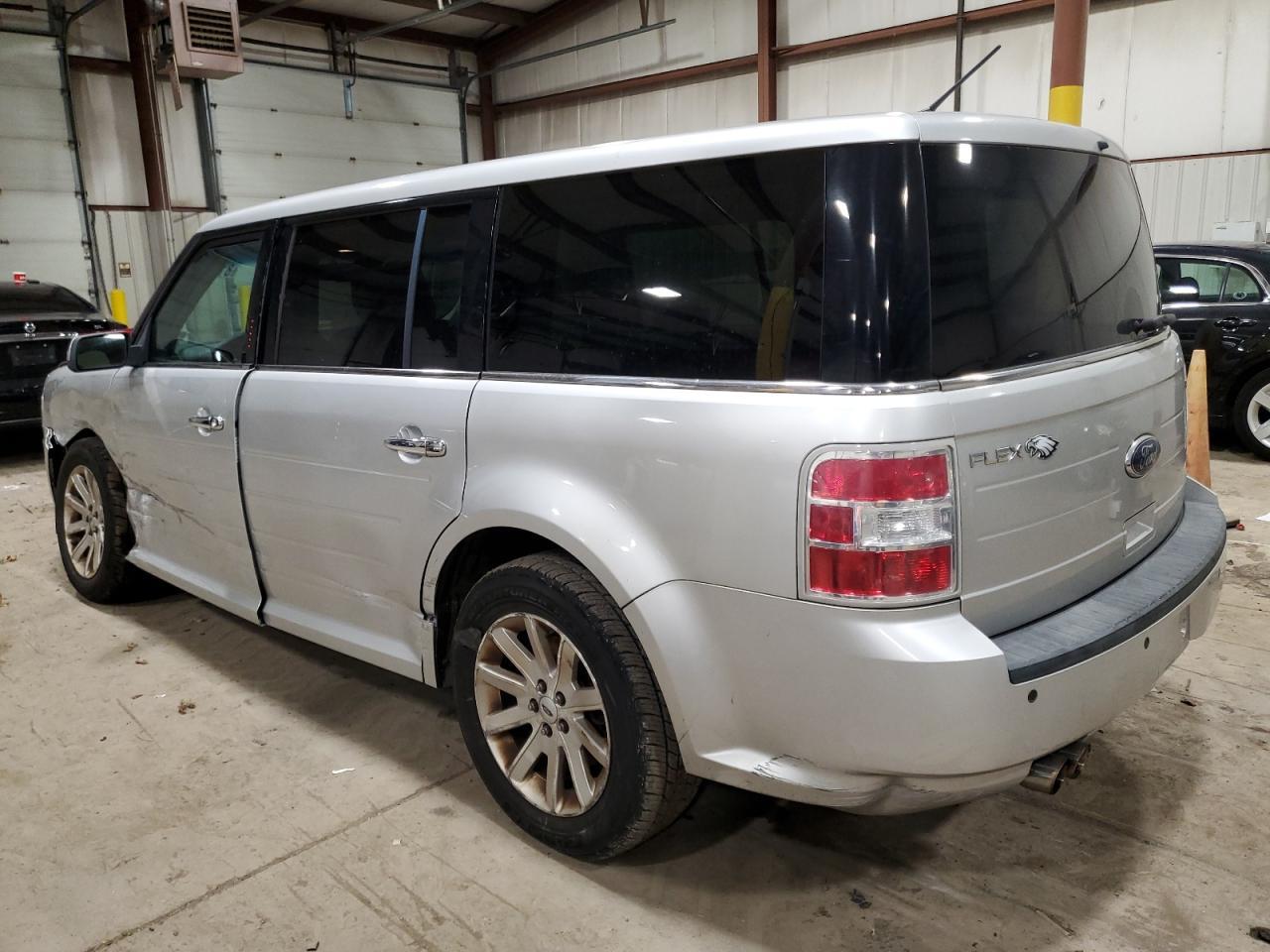 2010 FORD FLEX SEL - Фото 2