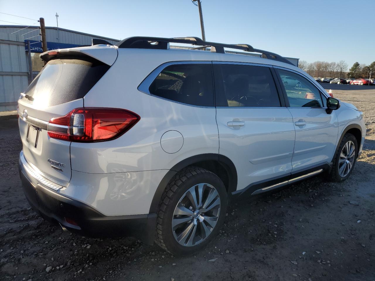 2020 SUBARU ASCENT LIM - Image 3