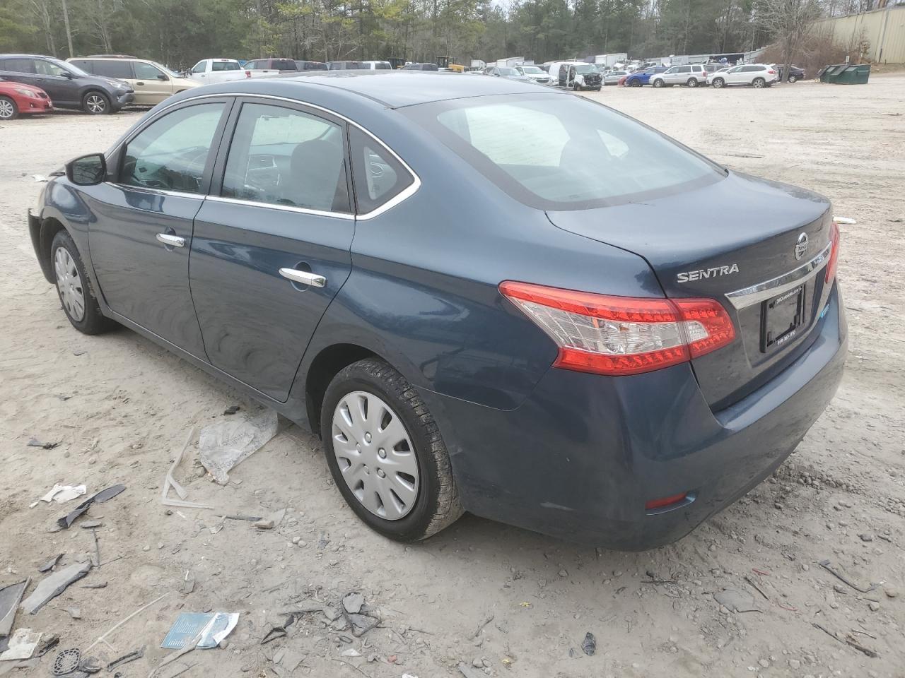 2013 NISSAN SENTRA S - Фото 2