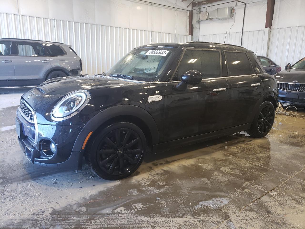 2016 MINI COOPER S car image