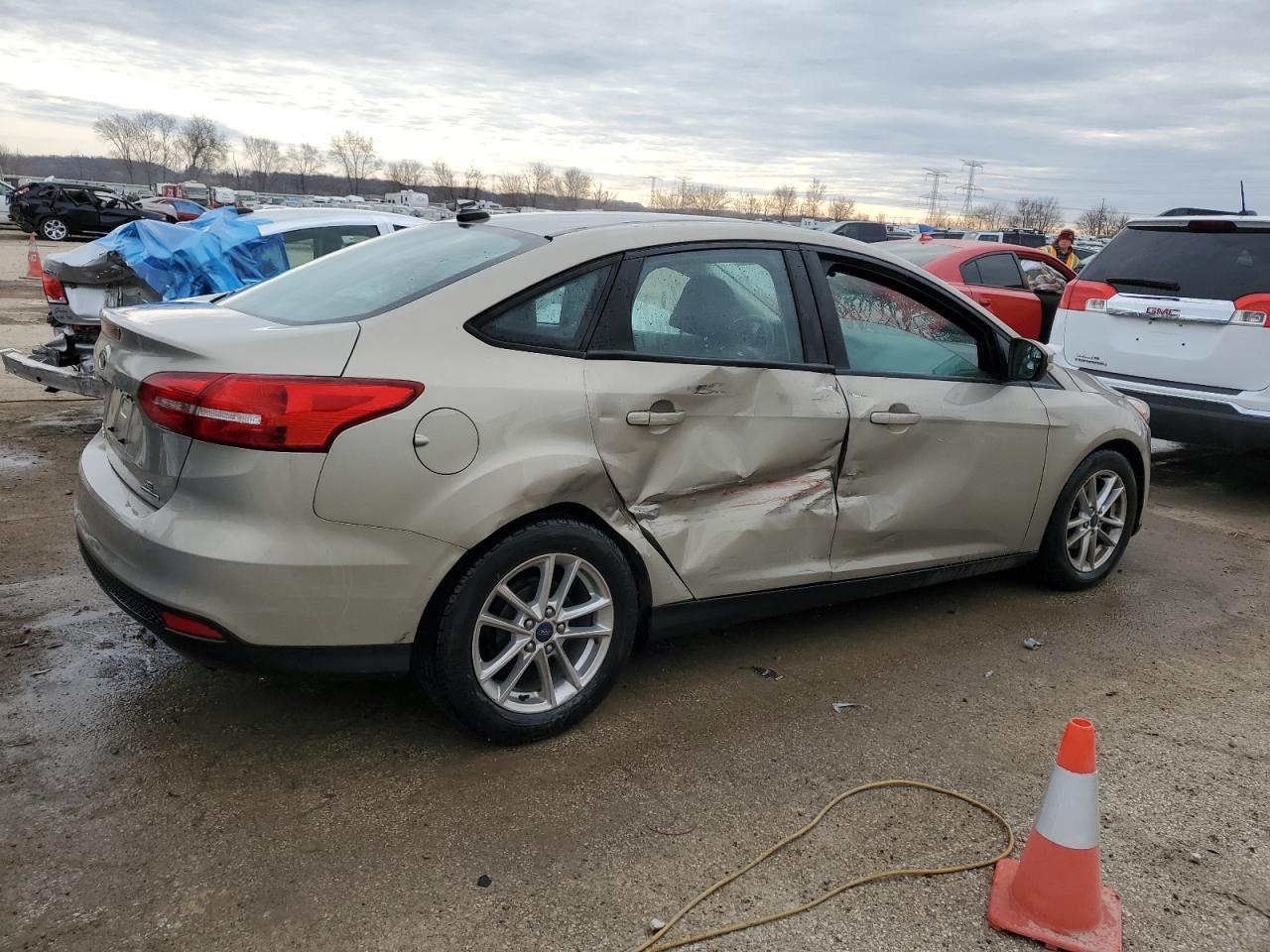 2016 FORD FOCUS SE - Image 3