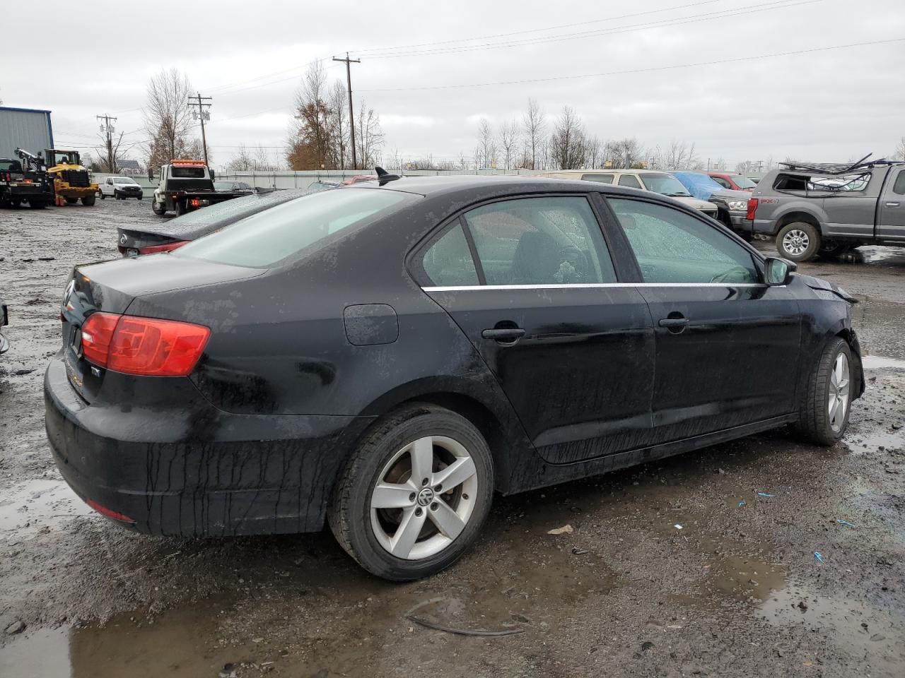 2013 VOLKSWAGEN JETTA TDI - Фото 3