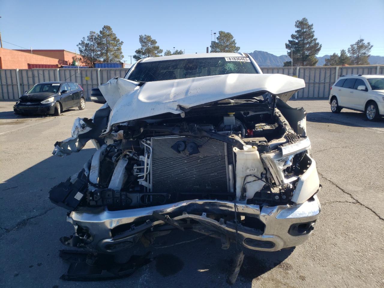 2019 RAM 1500 BIG H - Фото 5