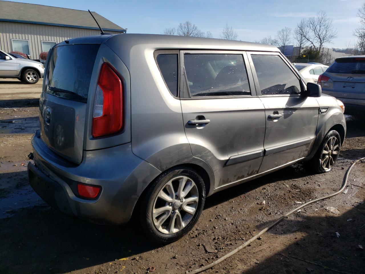 2013 KIA SOUL - Image 3