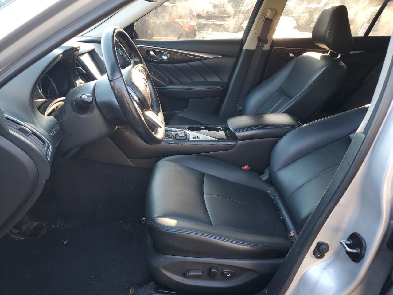 2018 INFINITI Q50 LUXE - Image 7