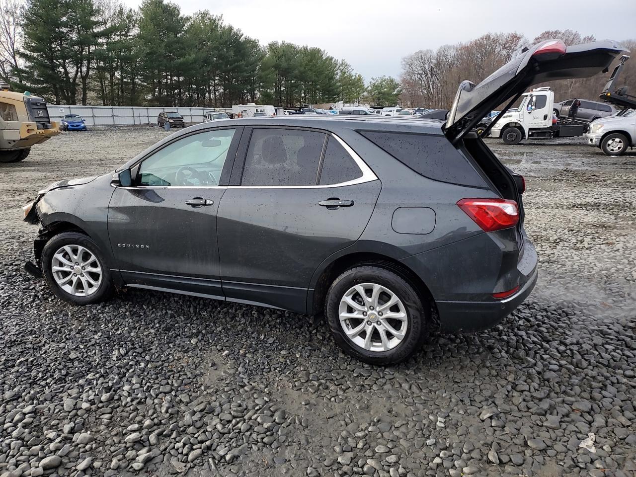 2019 CHEVROLET EQUINOX LT - Image 2