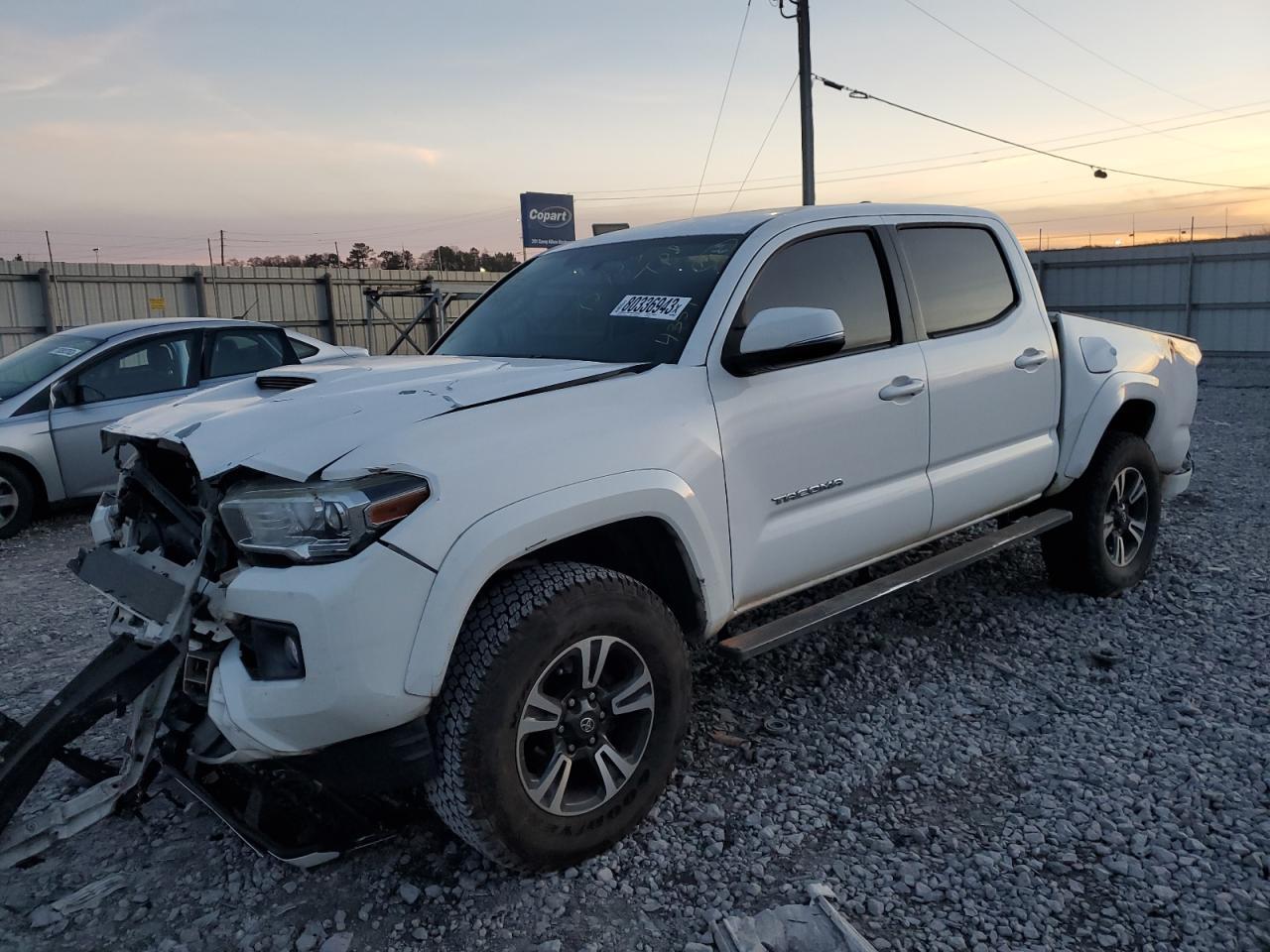 2017 TOYOTA TACOMA