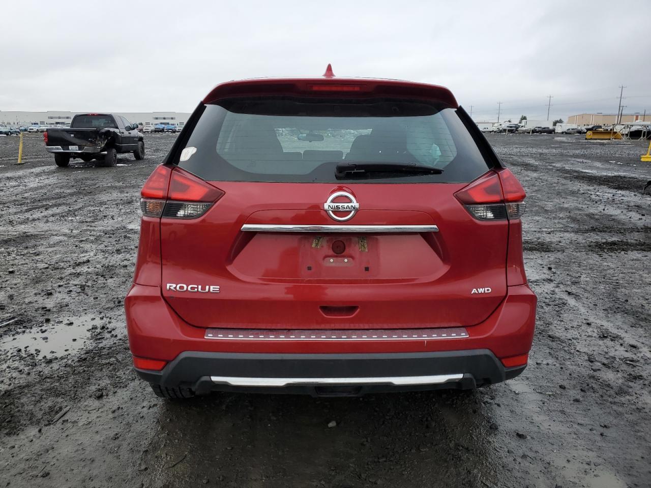 2017 NISSAN ROGUE SV - Фото 6