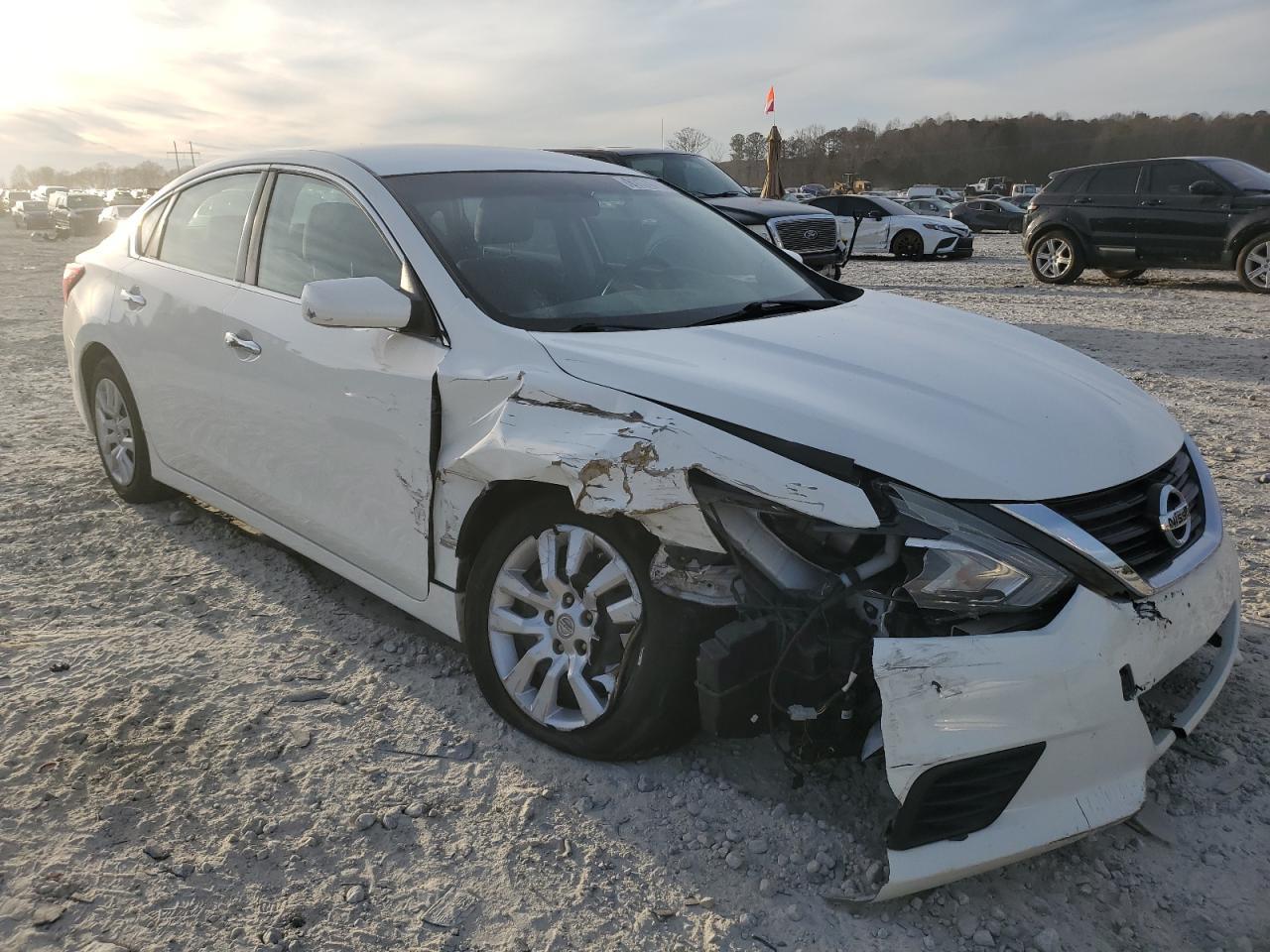 2016 NISSAN ALTIMA 2.5 - Фото 4