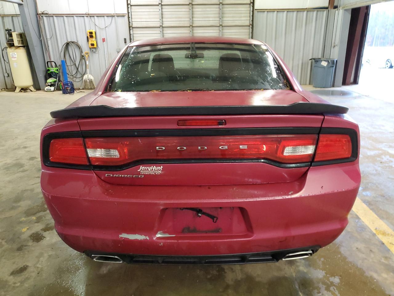 2013 DODGE CHARGER SE - Фото 6