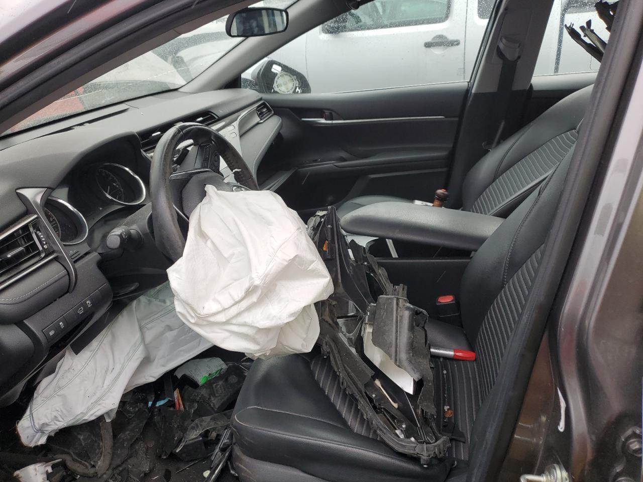 2019 TOYOTA CAMRY L - Фото 7