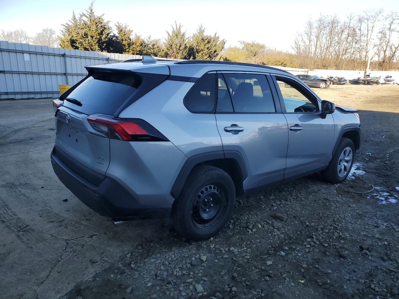 2021 TOYOTA RAV4 LE - Image 3