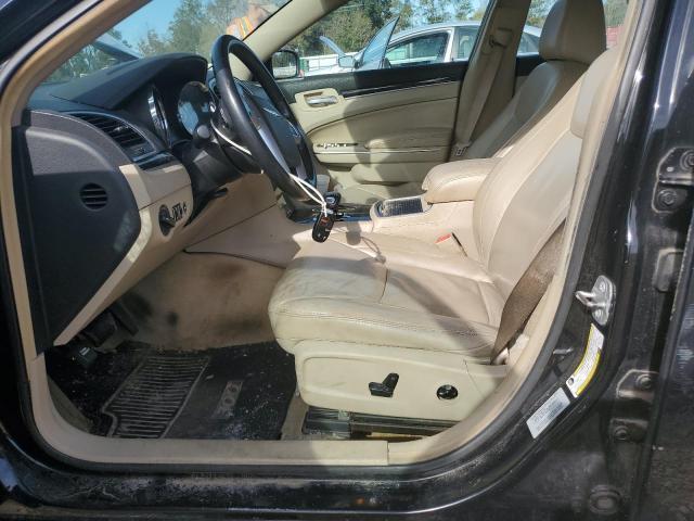 2014 Chrysler 300 - Image 7