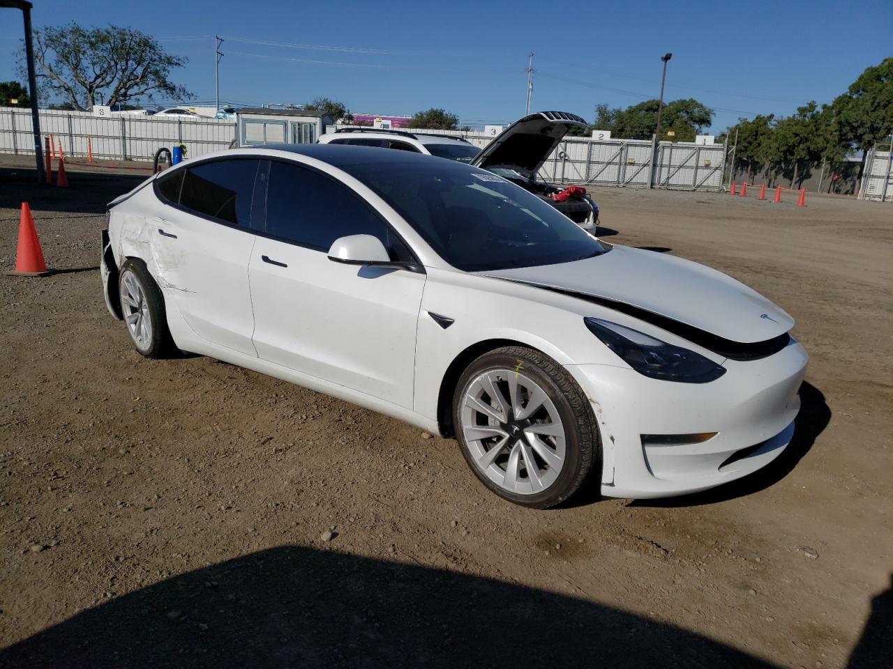 2022 TESLA MODEL 3 - Image 4