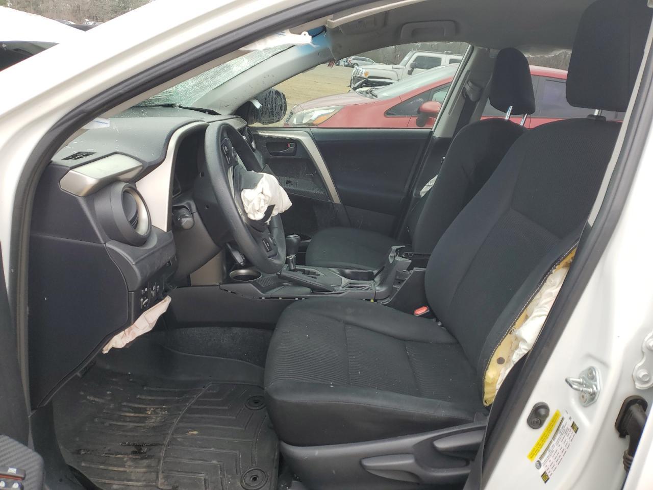 2015 TOYOTA RAV4 LE - Image 7