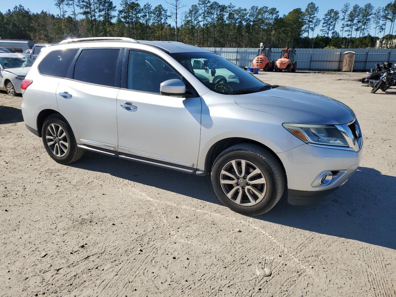 2013 NISSAN PATHFINDER - Фото 4