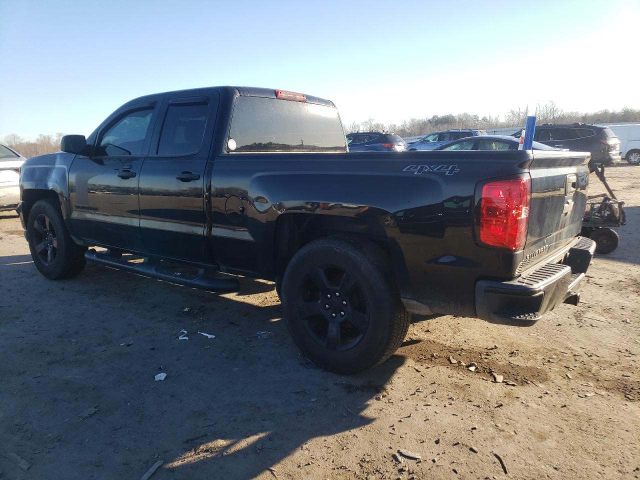 2017 CHEVROLET SILVERADO - Image 2