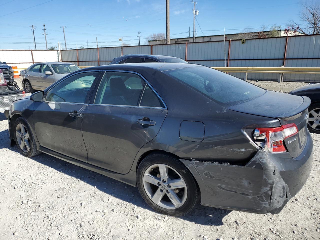2012 TOYOTA CAMRY BASE - Фото 2