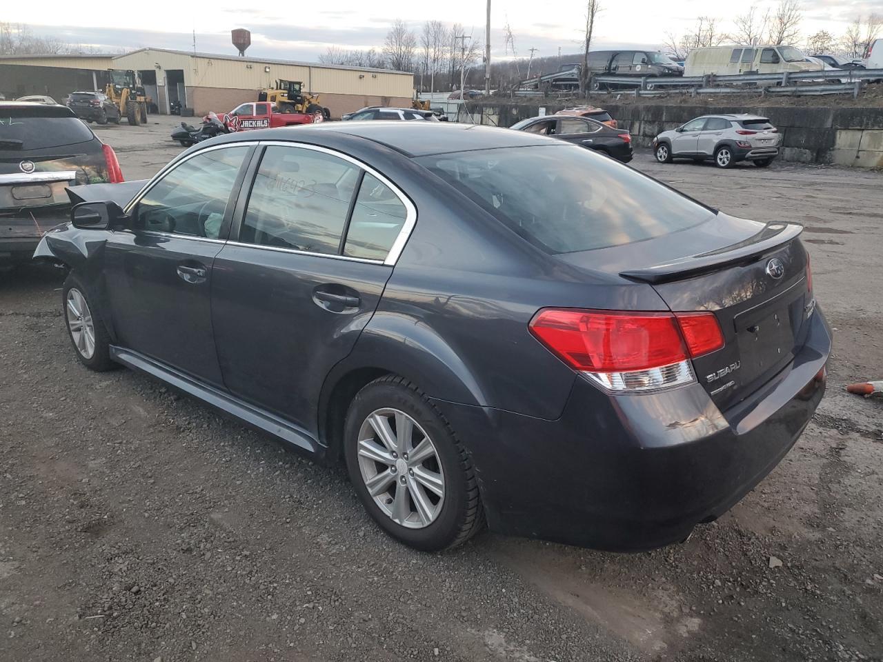 2012 SUBARU LEGACY 2.5 - Image 2