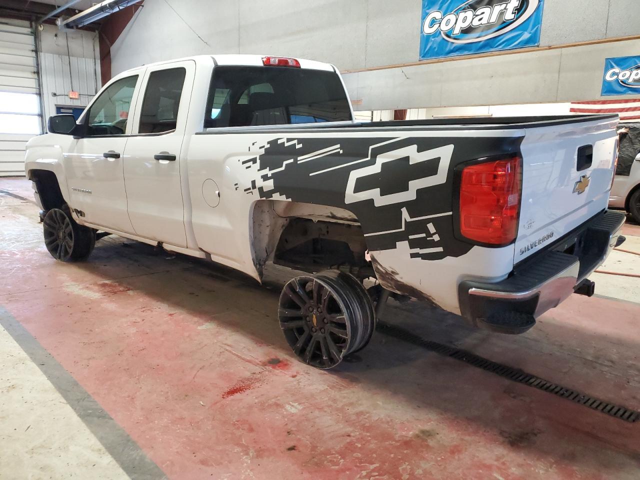 2017 CHEVROLET SILVERADO - Image 2