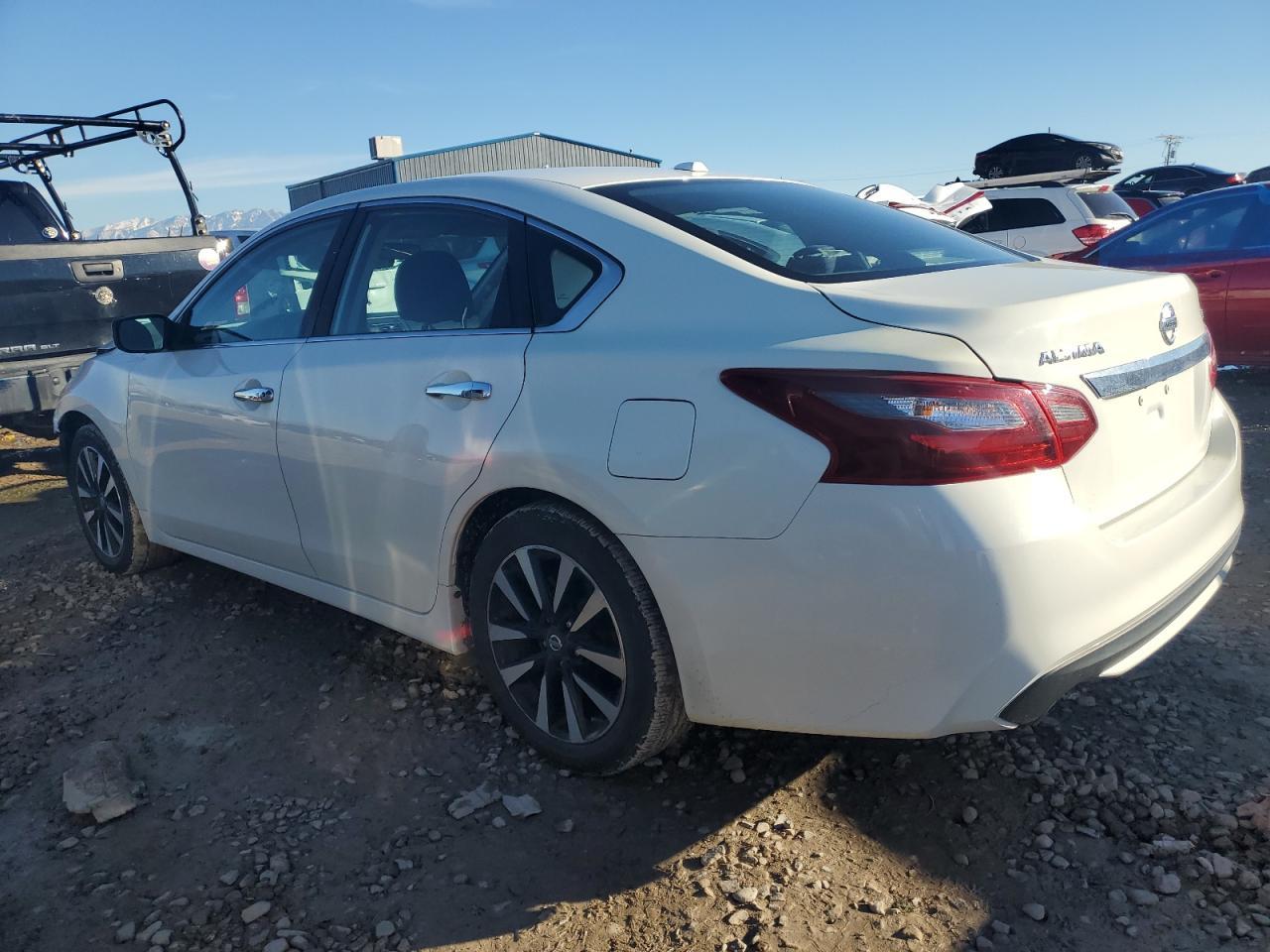 2018 NISSAN ALTIMA 2.5 - Фото 2