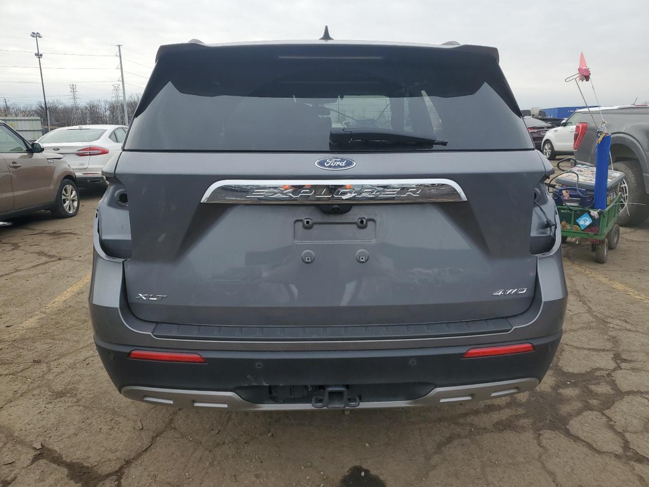 2022 FORD EXPLORER X - Image 6