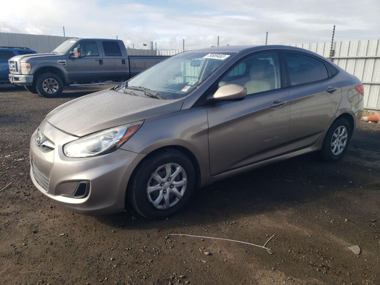 2014 HYUNDAI ACCENT GLS