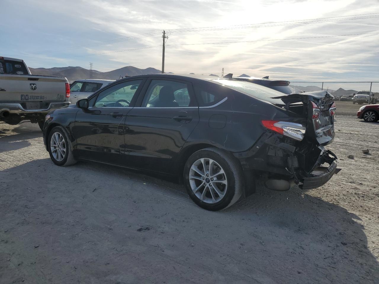2020 FORD FUSION SE - Image 2