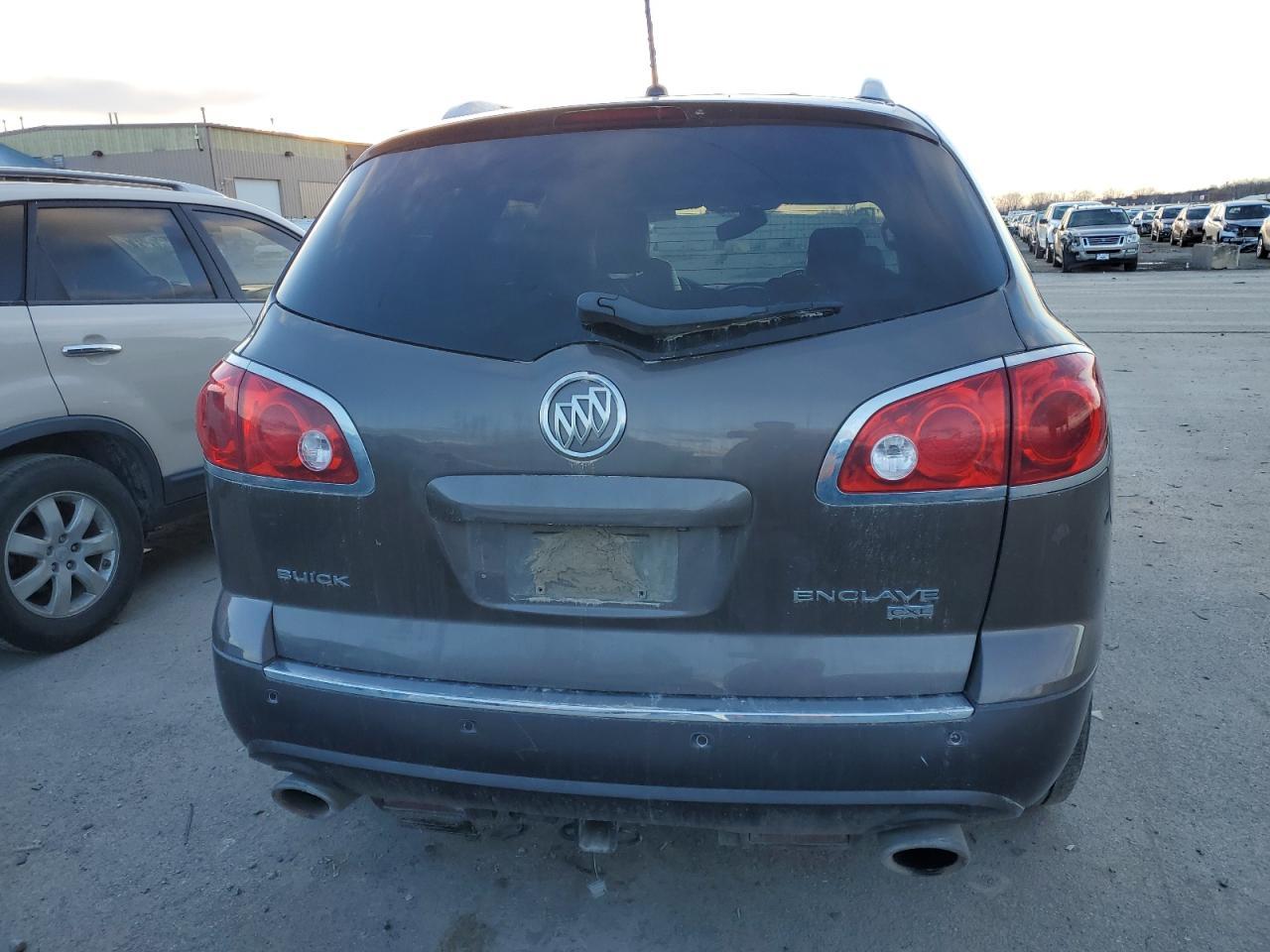 2011 BUICK ENCLAVE CX - Фото 6