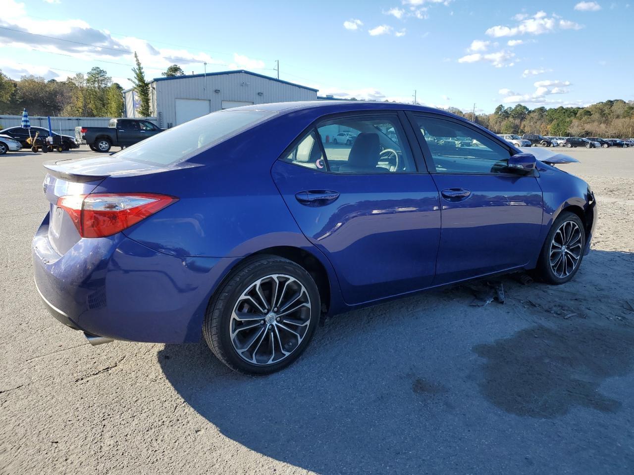 2015 TOYOTA COROLLA L - Image 3